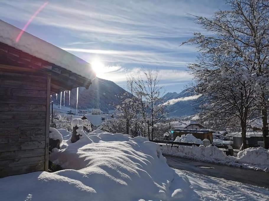 Haus Jedeler Apartamento Neustift im Stubaital Exterior foto